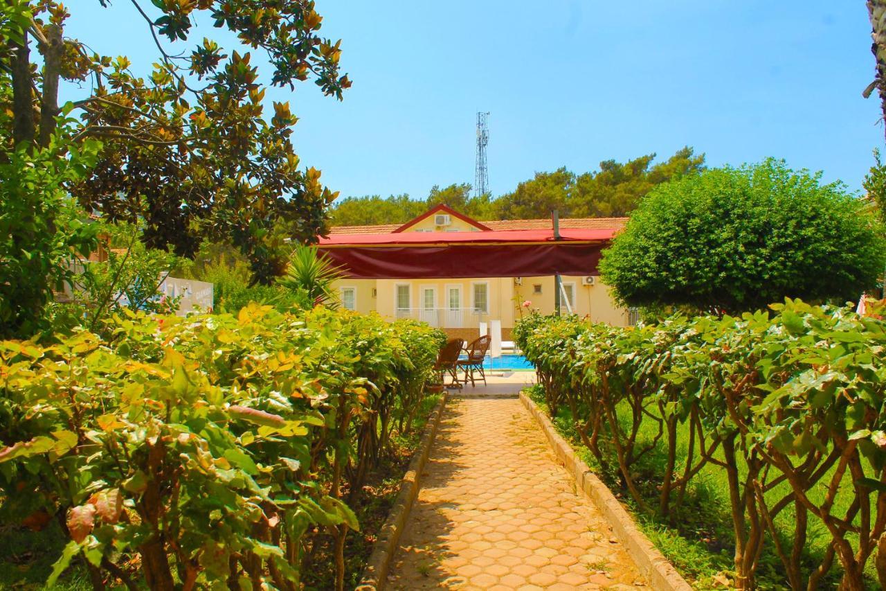 Carmina Hotel Ovacık Esterno foto